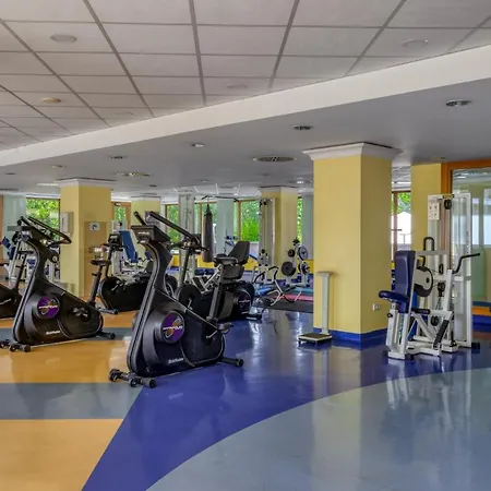 Ensana Grand Margaret Island Hotell 4*