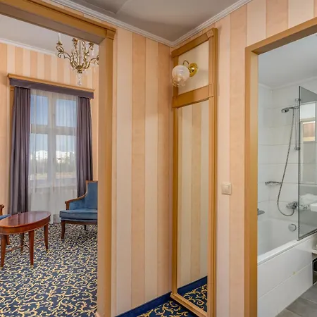 Ensana Grand Margaret Island Hotell