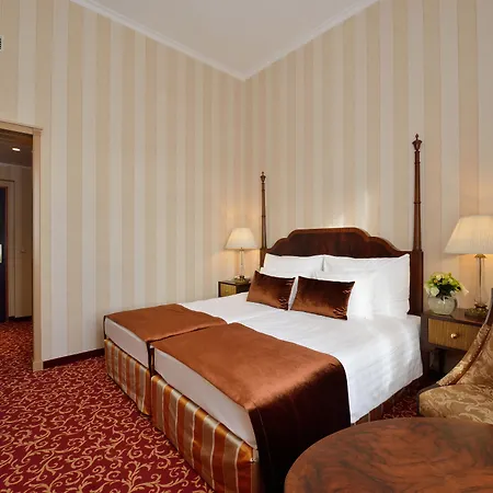 Ensana Grand Margaret Island מלון בודפשט