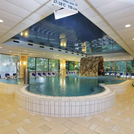 Hotel Ensana Grand Margaret Island 4*