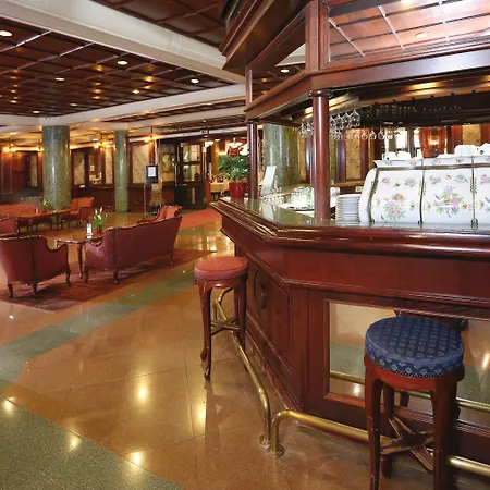 Hotel Ensana Grand Margaret Island 4*