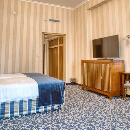 Ensana Grand Margaret Island 4*