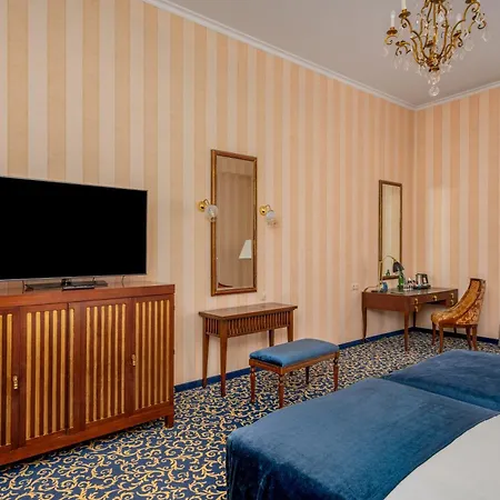 Ensana Grand Margaret Island