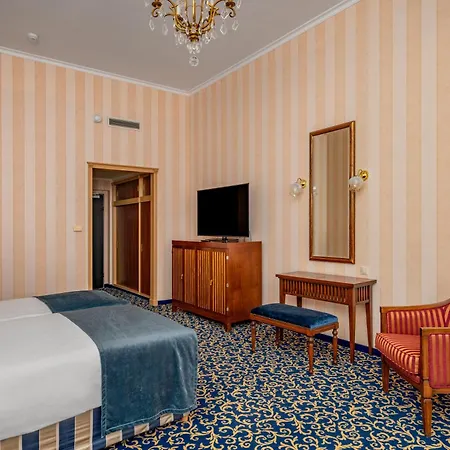 Ensana Grand Margaret Island מלון בודפשט