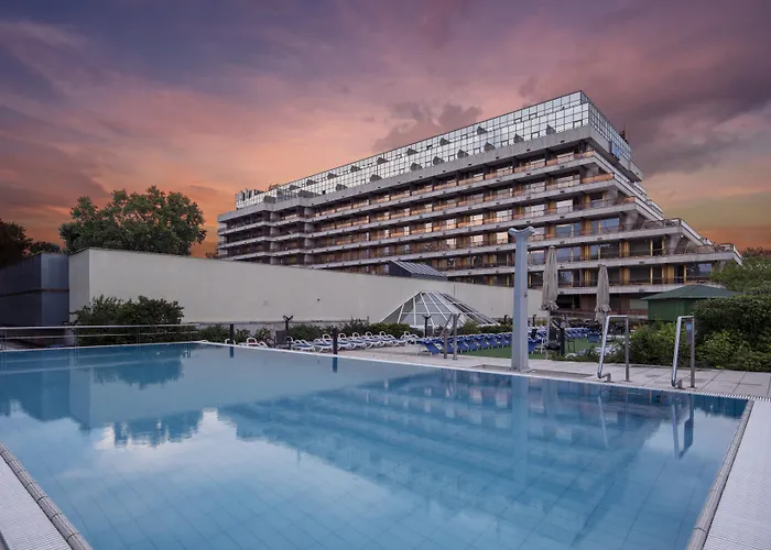 מלון Ensana Grand Margaret Island בודפשט