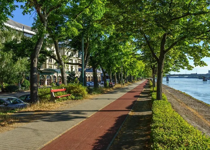 Ensana Grand Margaret Island מלון