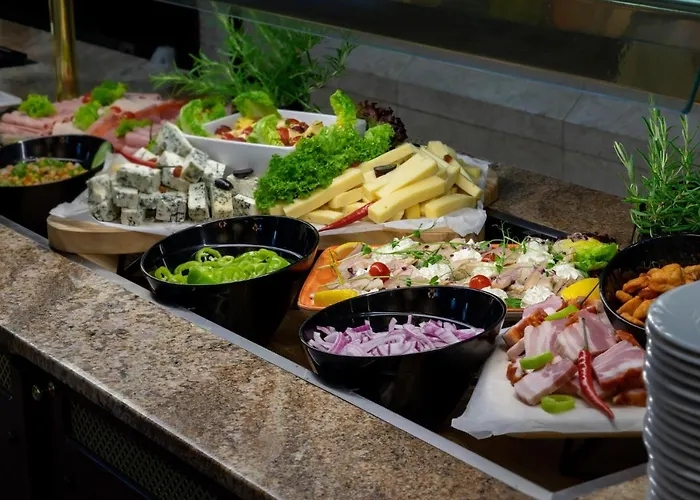 Ensana Grand Margaret Island 4*