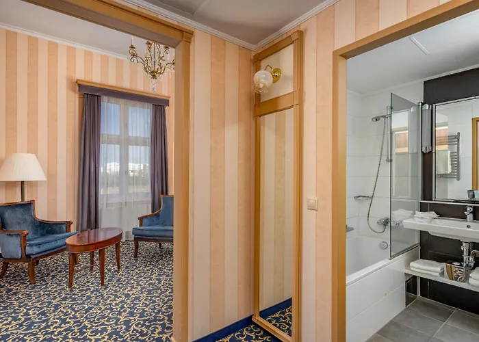 Ensana Grand Margaret Island מלון