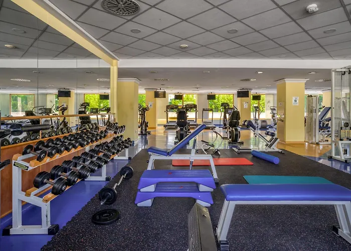 מלון Ensana Grand Margaret Island 4*