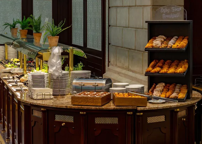 מלון Ensana Grand Margaret Island 4*