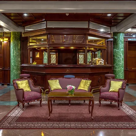 فندق Ensana Grand Margaret Island 4*